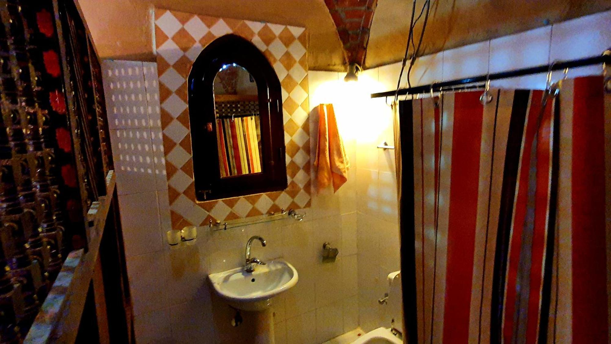 Scorpion House Luxor Otel Dış mekan fotoğraf